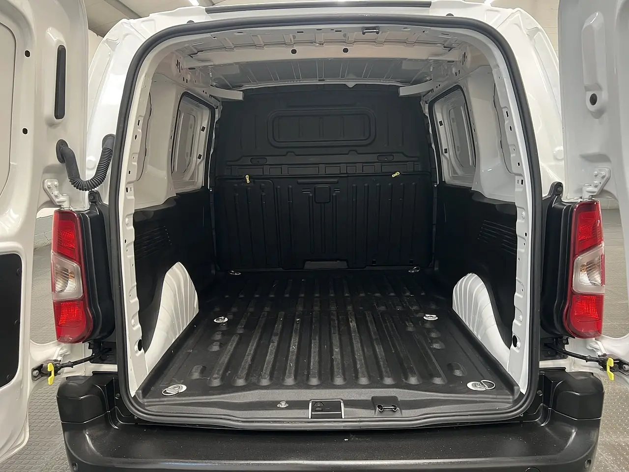 2022 Toyota Proace City, photo 3