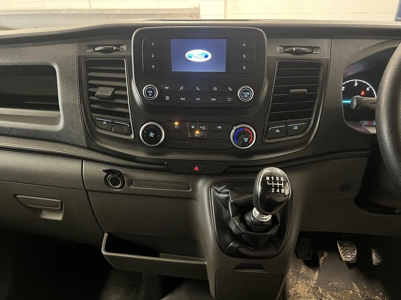2023 Ford Transit, photo 5