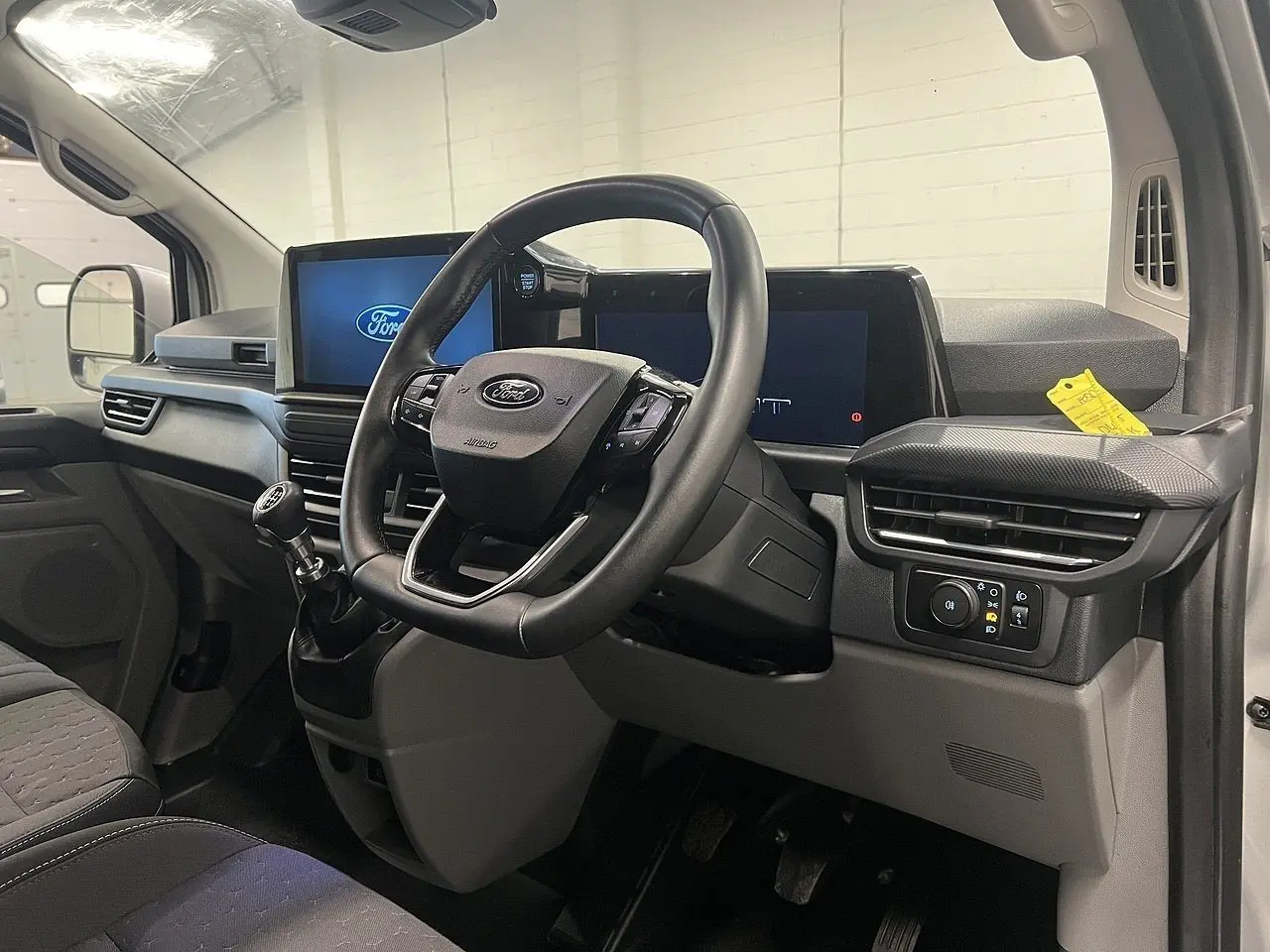 2025 Ford Transit Custom, photo 6
