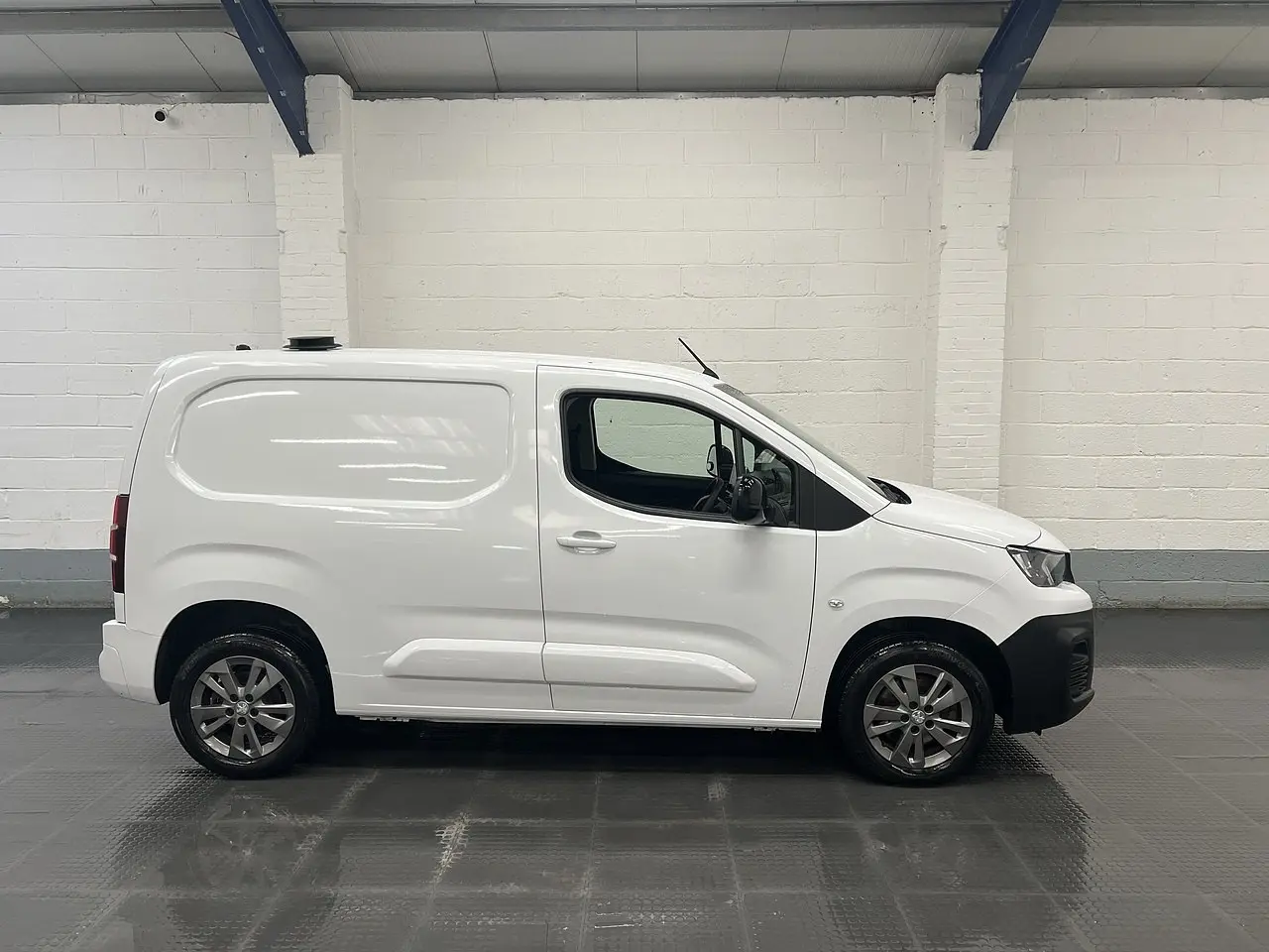 2023 Peugeot Partner, photo 9