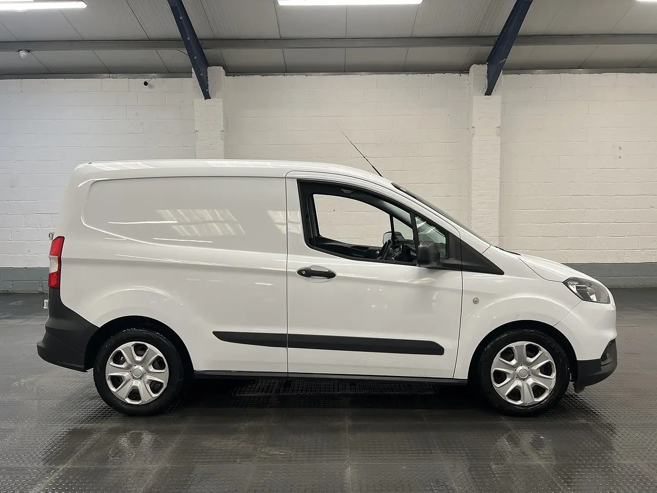 2019 Ford Transit Courier, photo 9