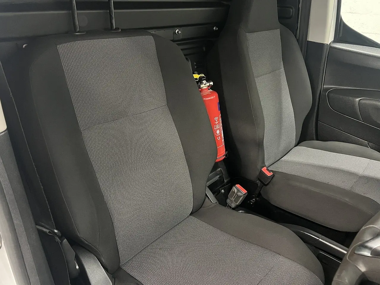 2019 Vauxhall Combo, photo 6