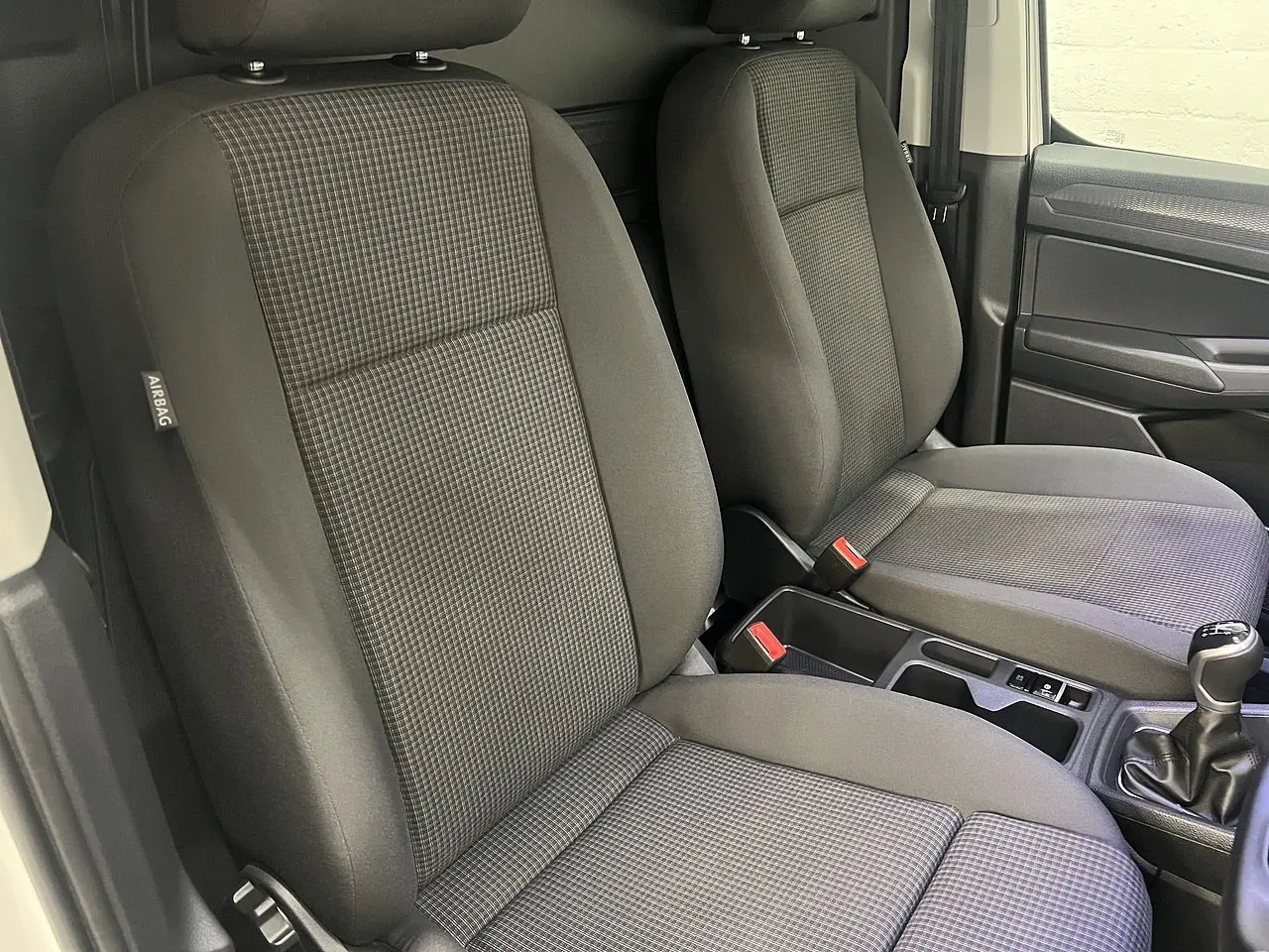2025 Volkswagen Caddy Maxi, photo 6