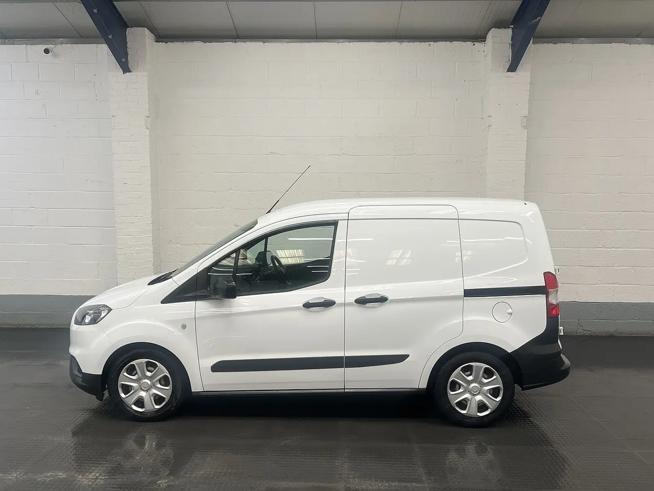 2020 Ford Transit Courier