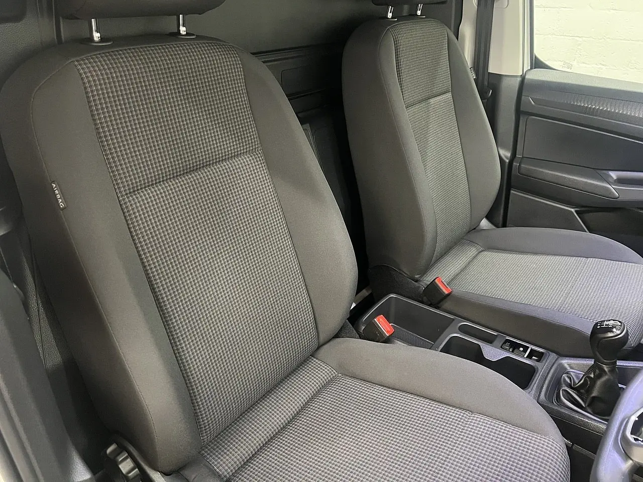 2025 Volkswagen Caddy Maxi, photo 6