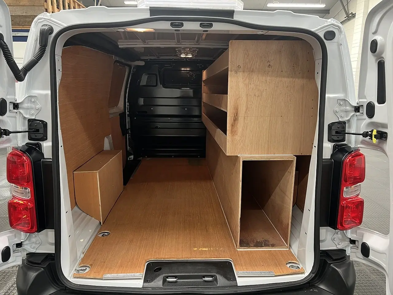 2024 Vauxhall Vivaro, photo 3