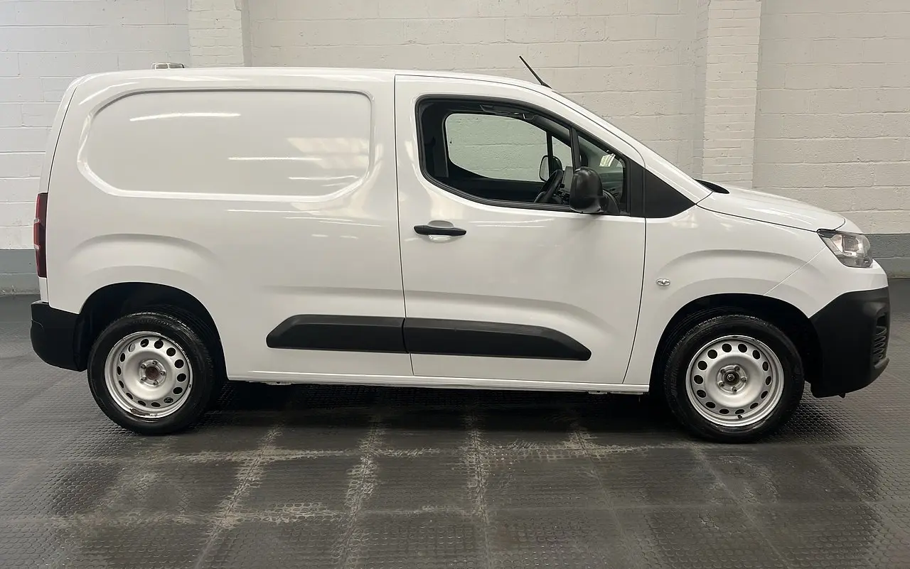 2023 Citroen Berlingo, photo 9