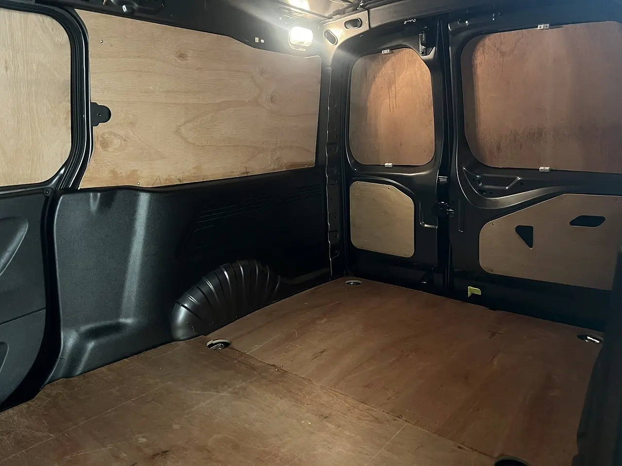 2023 Vauxhall Combo, photo 2