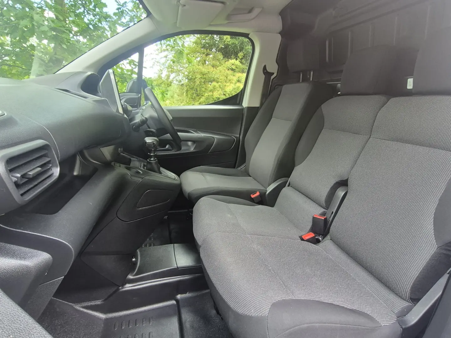 2023 Peugeot Partner, photo 6