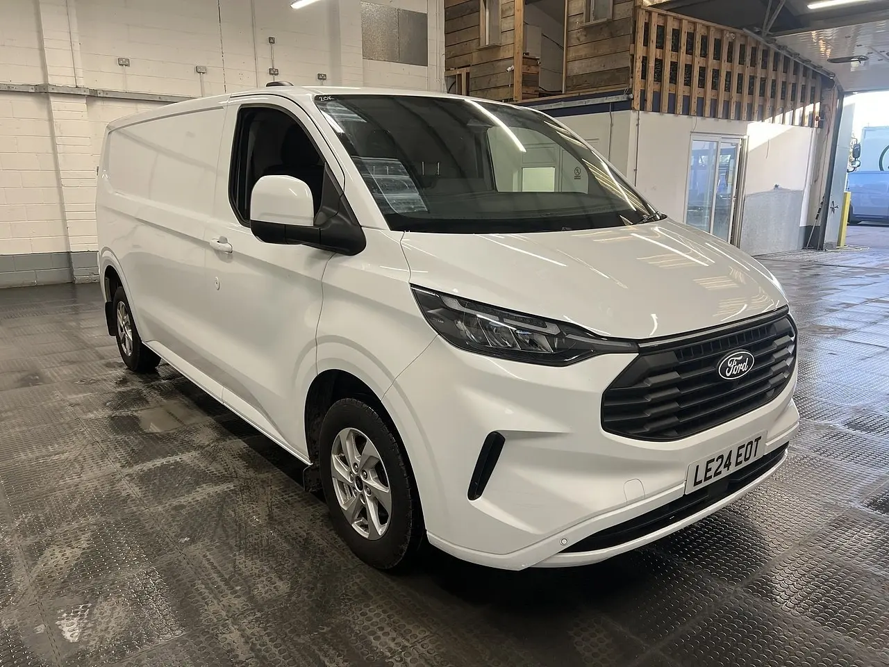 2024 Ford Transit Custom, photo 5