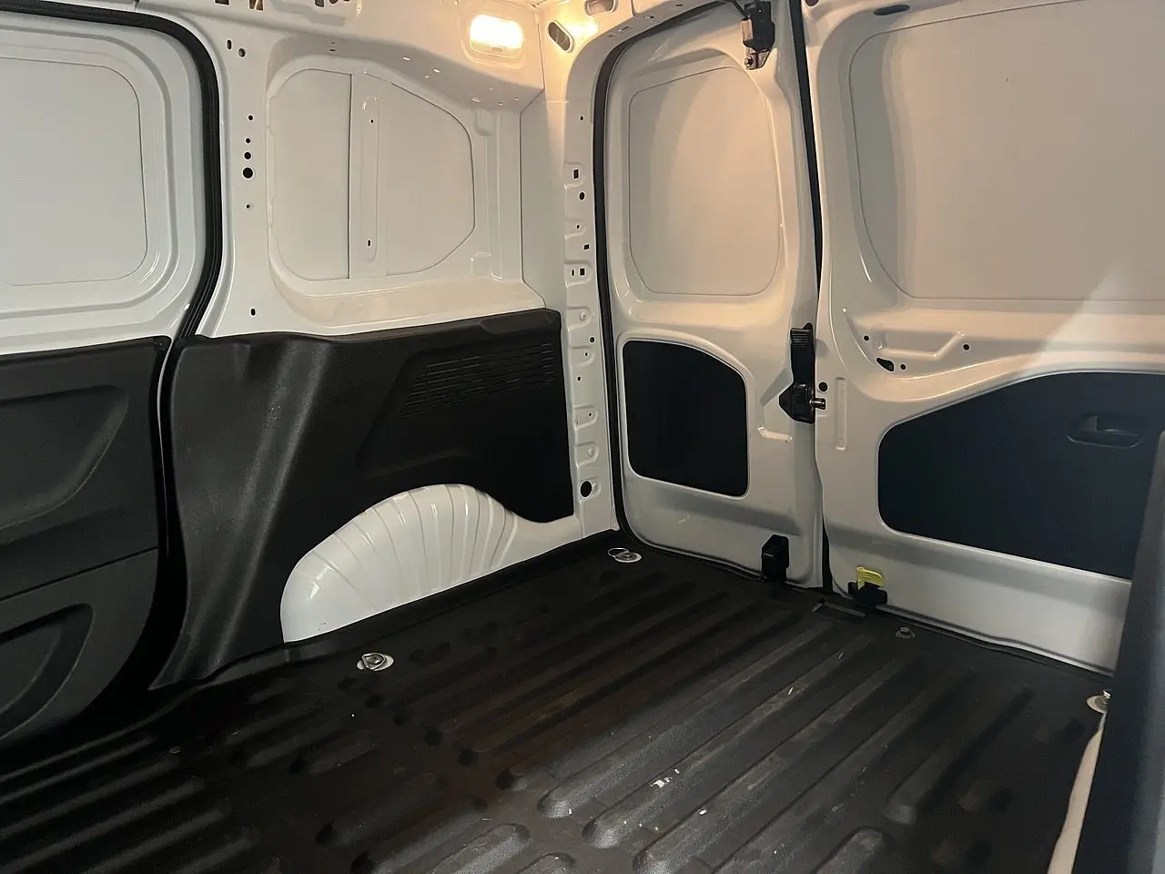 2022 Toyota Proace City, photo 2