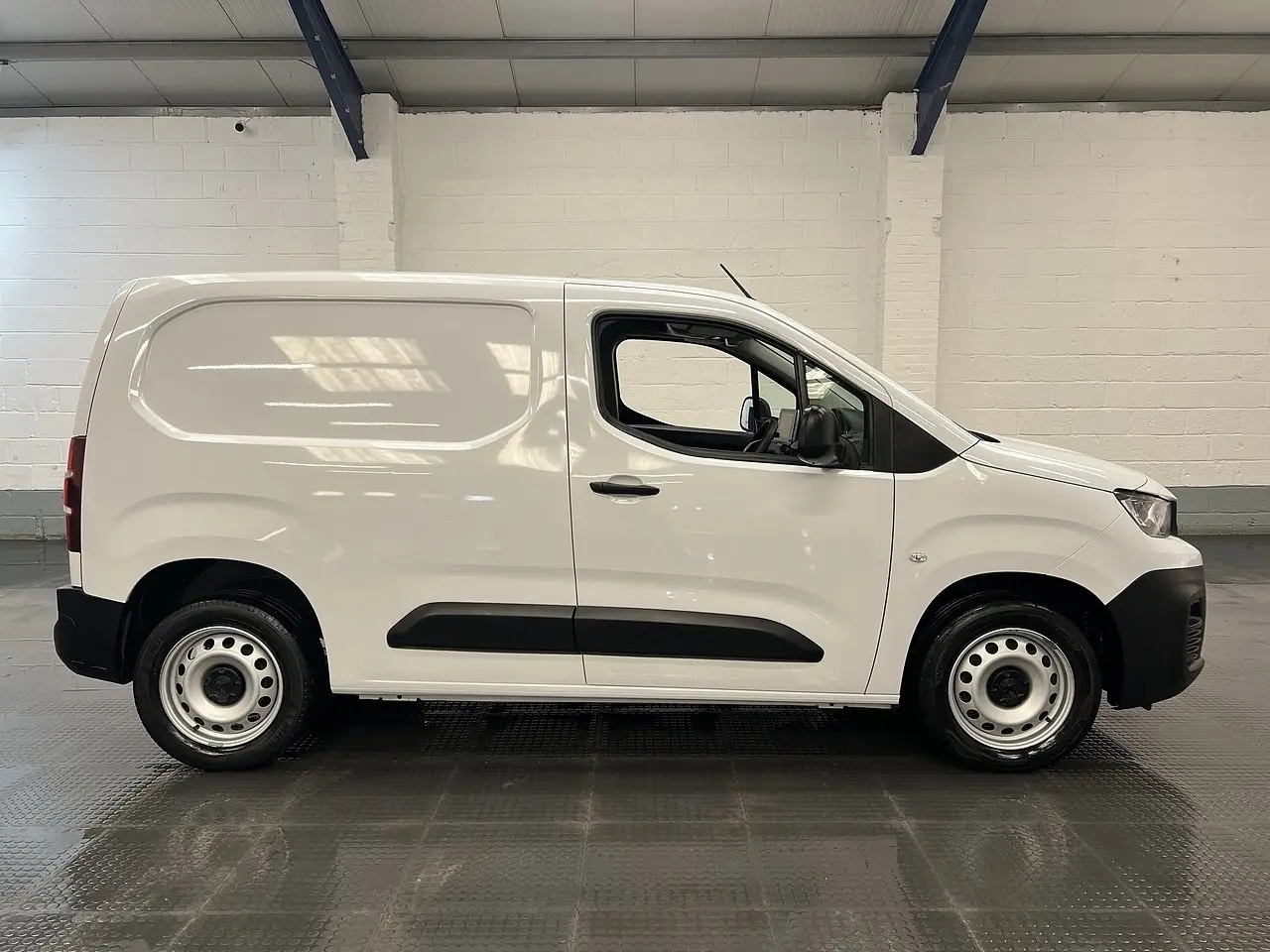 2023 Peugeot Partner, photo 9