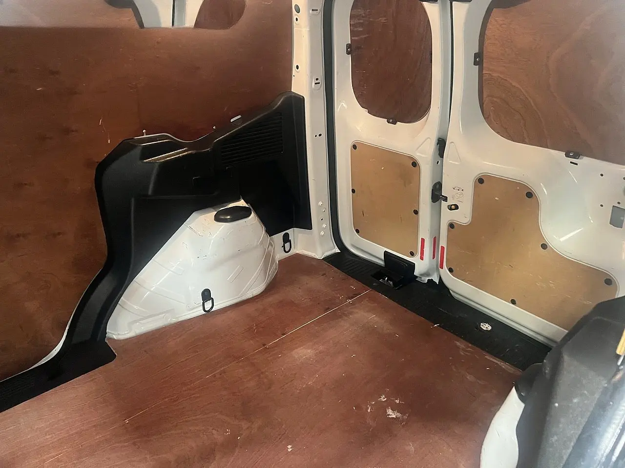 2020 Ford Transit Courier, photo 2