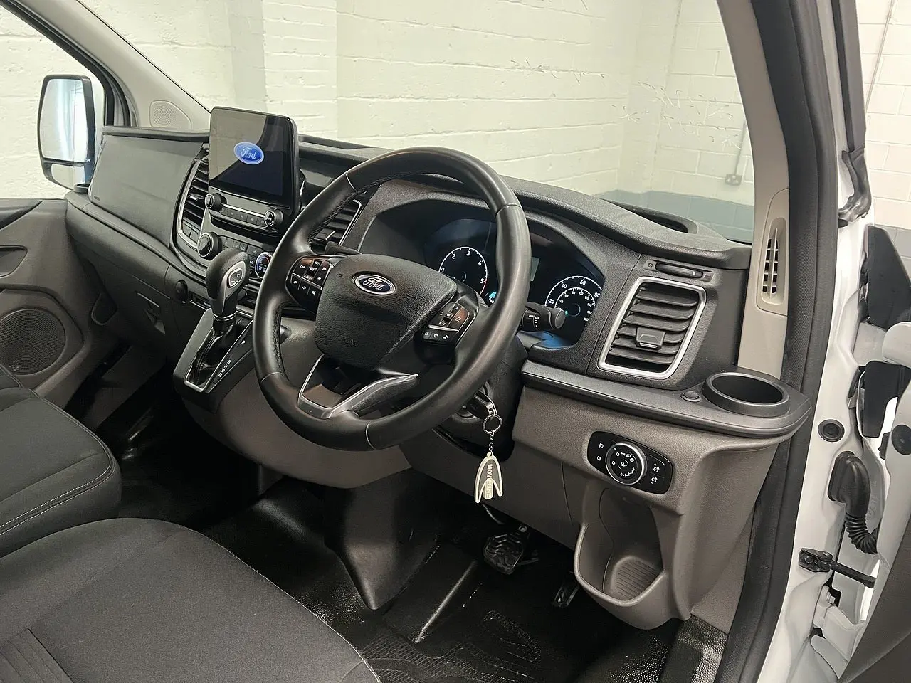 2024 Ford Transit Custom, photo 5