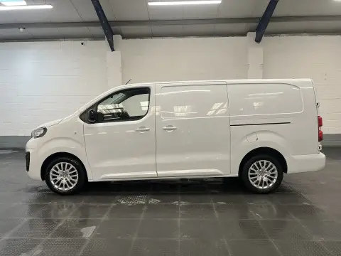 2023 Peugeot Expert