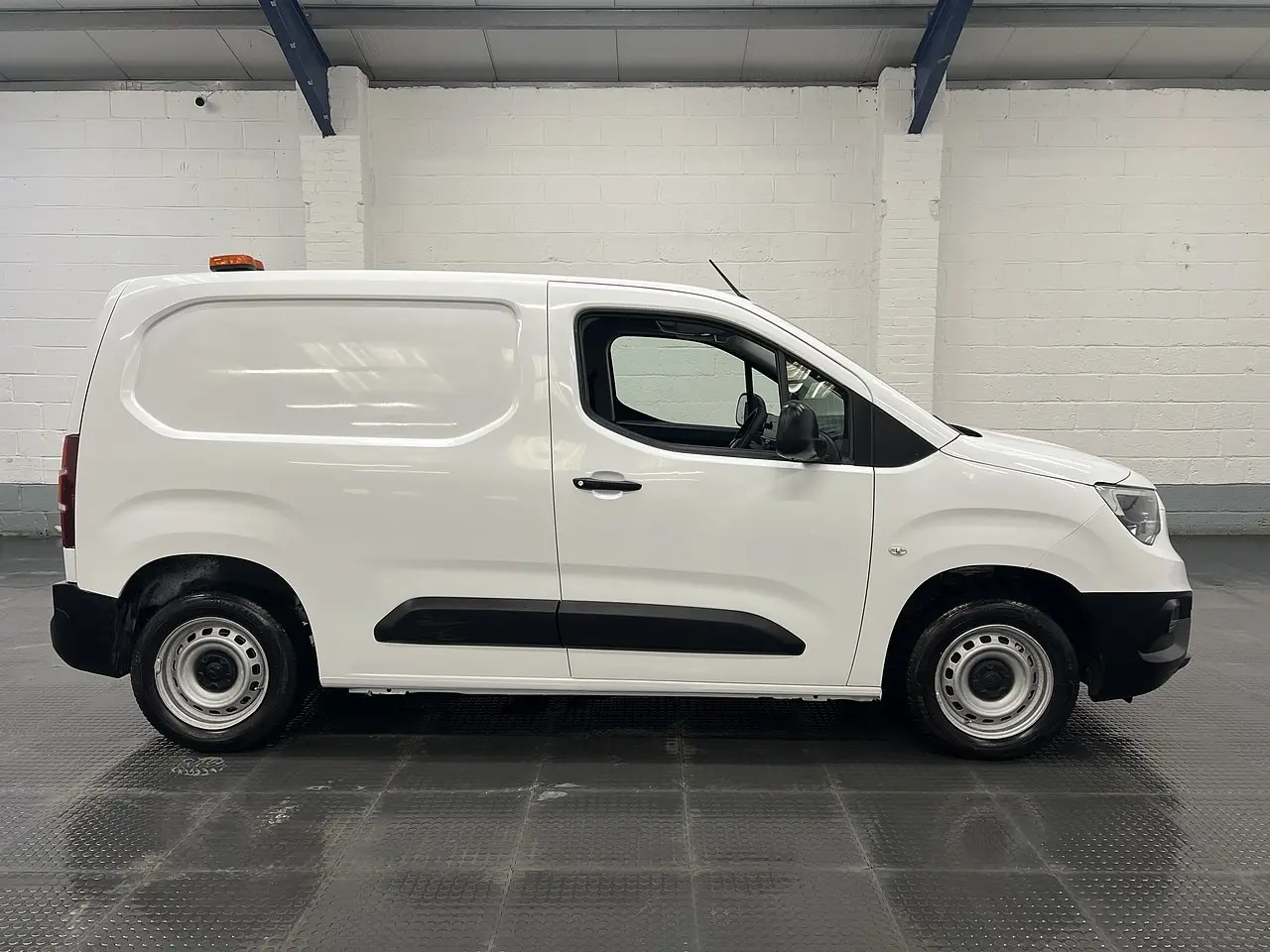 2019 Vauxhall Combo, photo 9