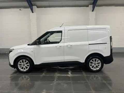 2025 Ford Transit Courier
