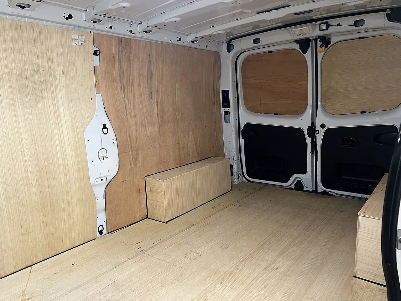 2023 Renault Trafic, photo 2