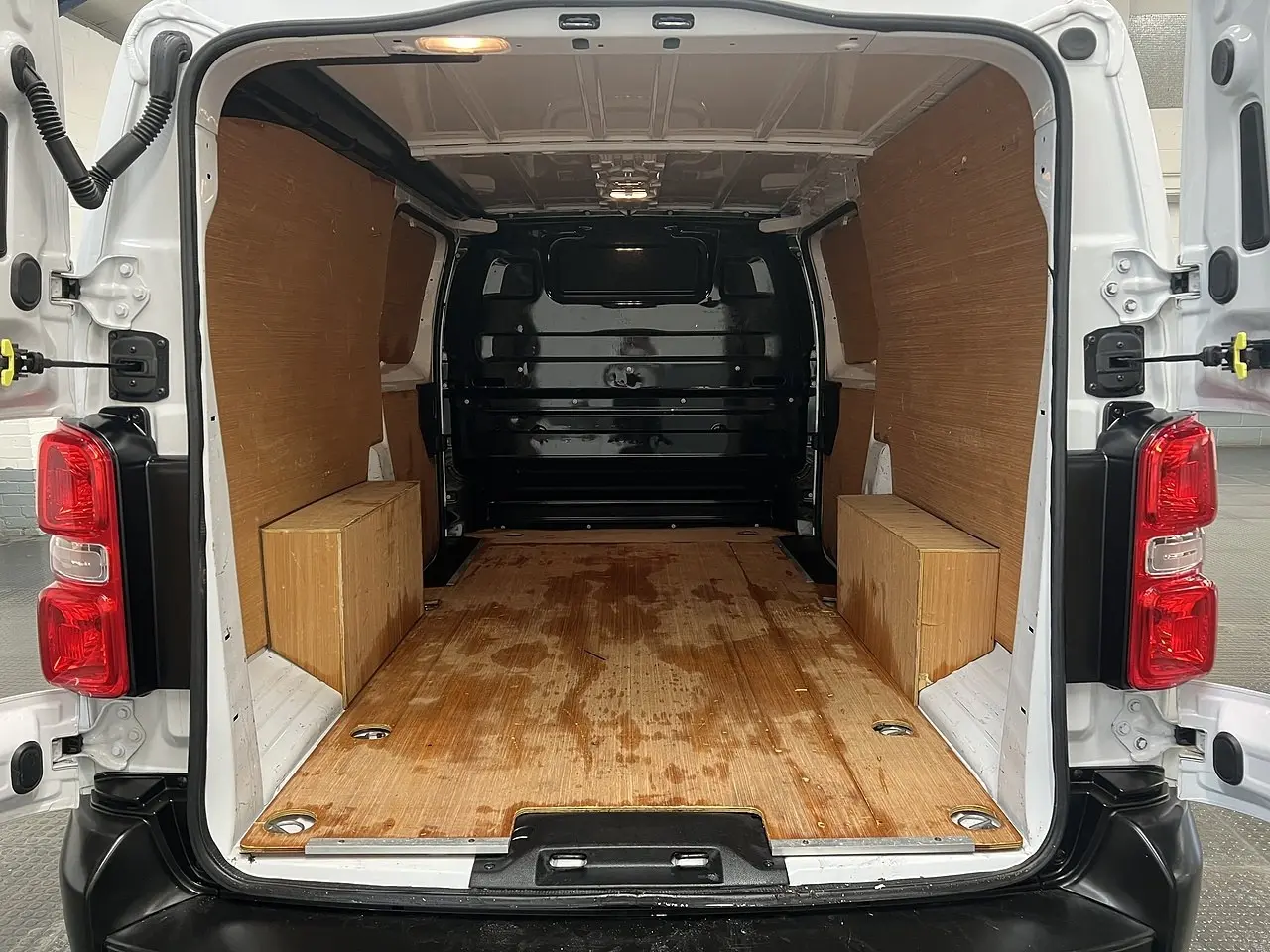 2023 Citroen Dispatch, photo 3