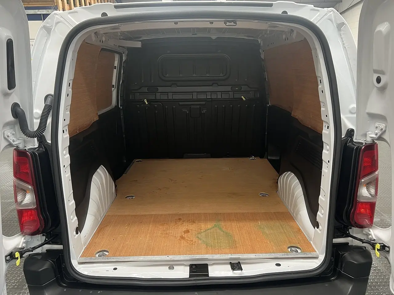 2023 Peugeot Partner, photo 3