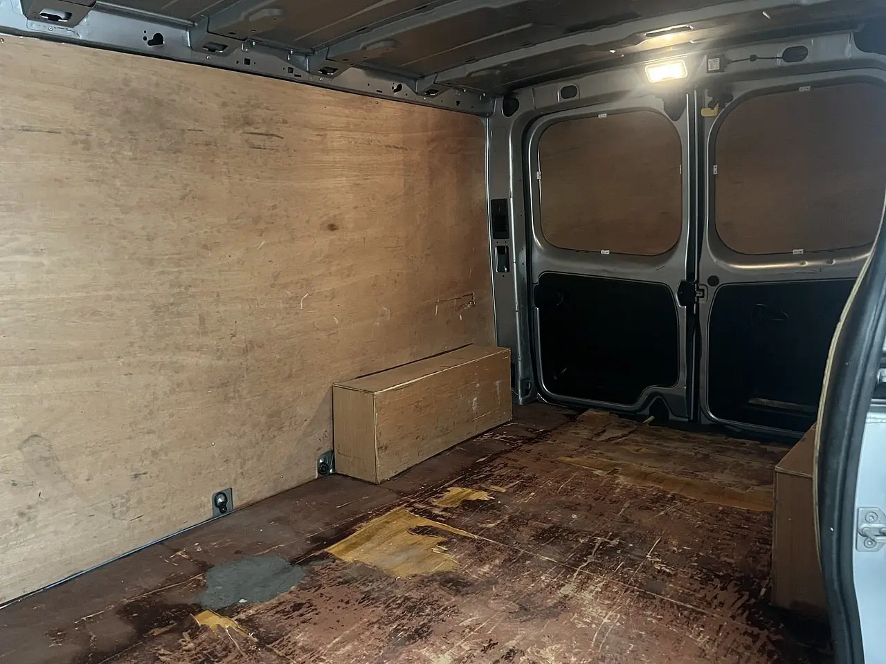 2022 Renault Trafic, photo 2