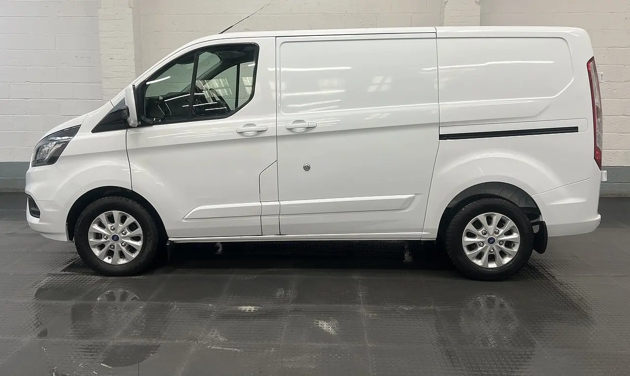 2022 Ford Transit Custom