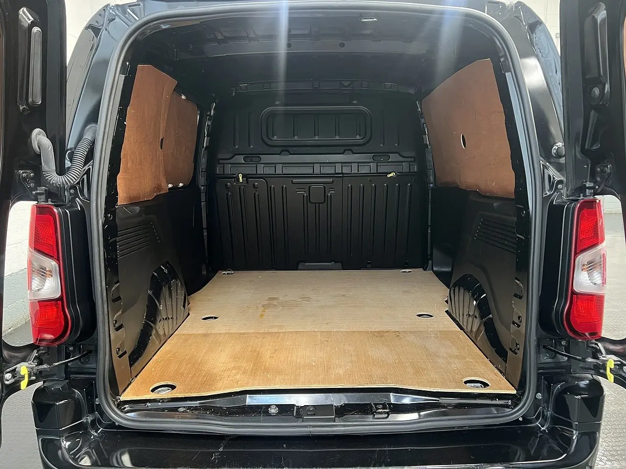 2023 Vauxhall Combo, photo 3