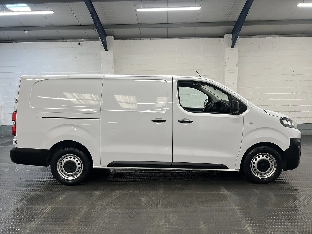 2023 Citroen Dispatch, photo 9