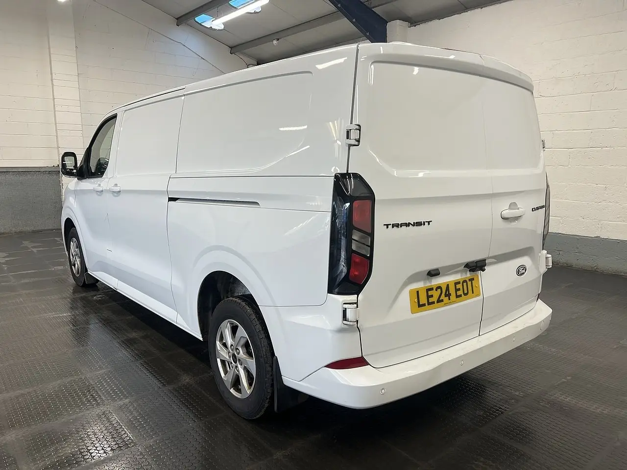 2024 Ford Transit Custom, photo 3