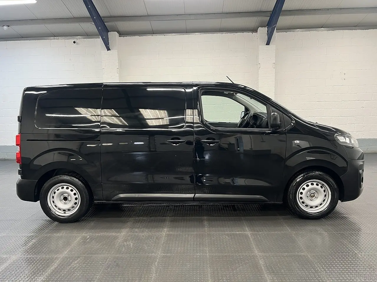 2022 Citroen Dispatch, photo 9