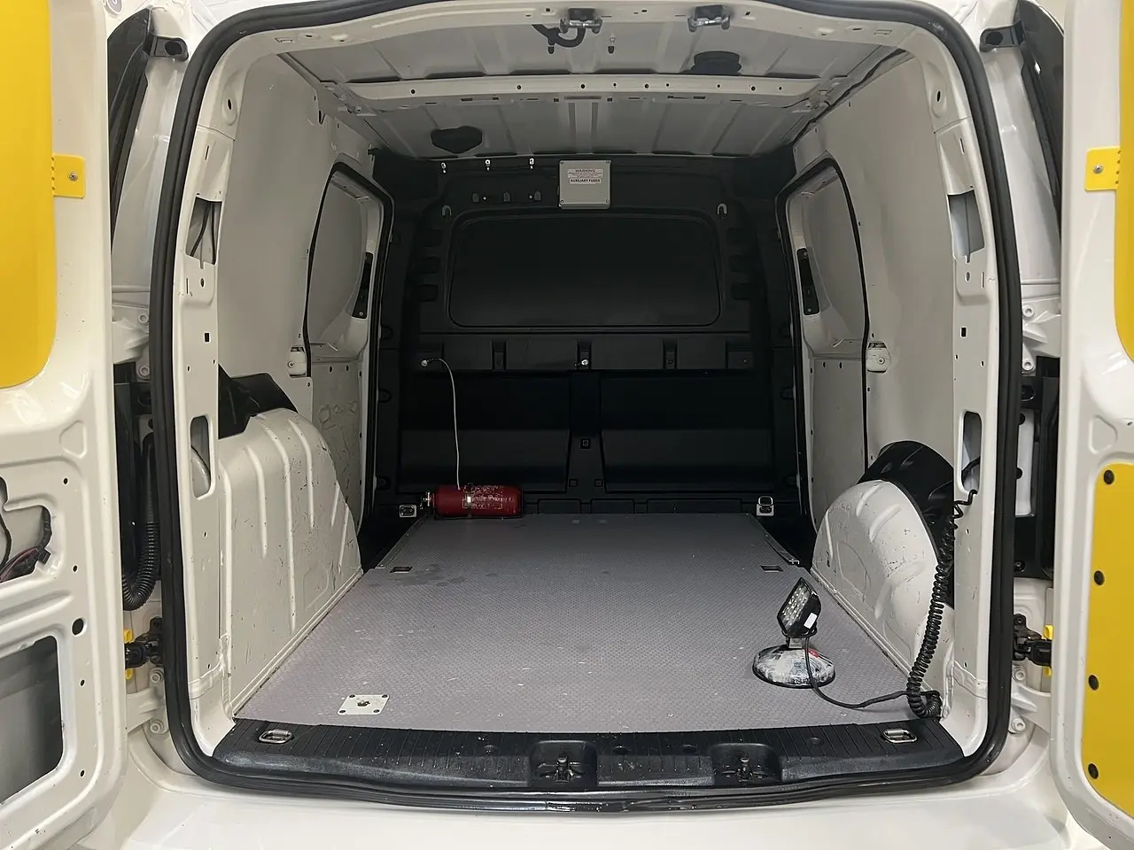 2021 Volkswagen Caddy, photo 3