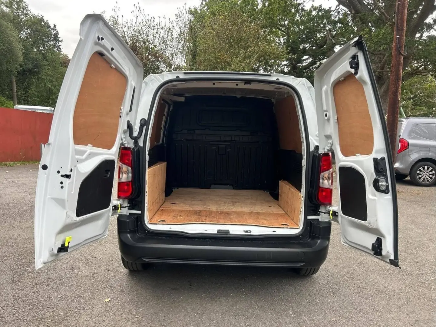 2023 Fiat Doblo, photo 2