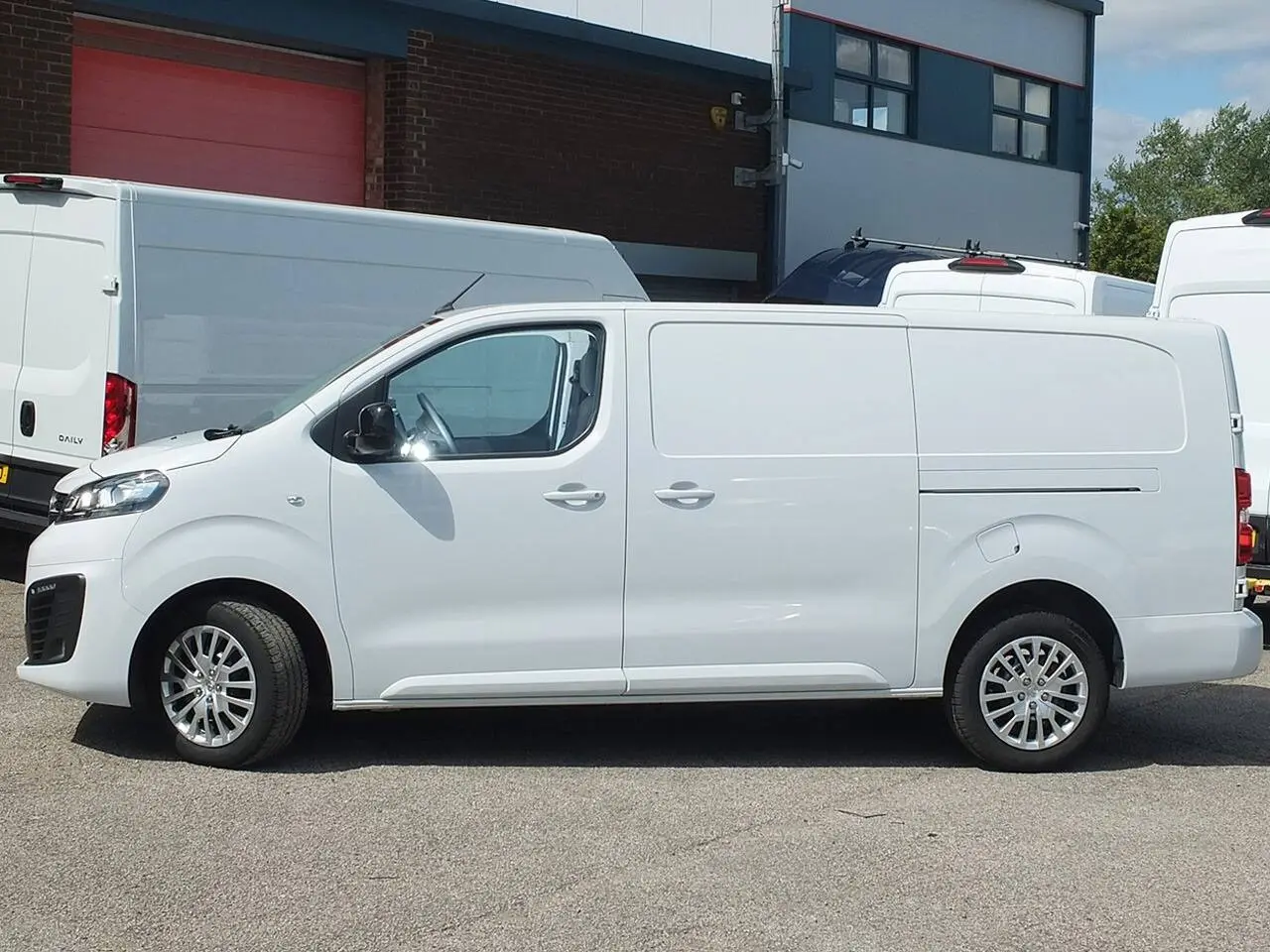 2023 Vauxhall Vivaro, photo 9