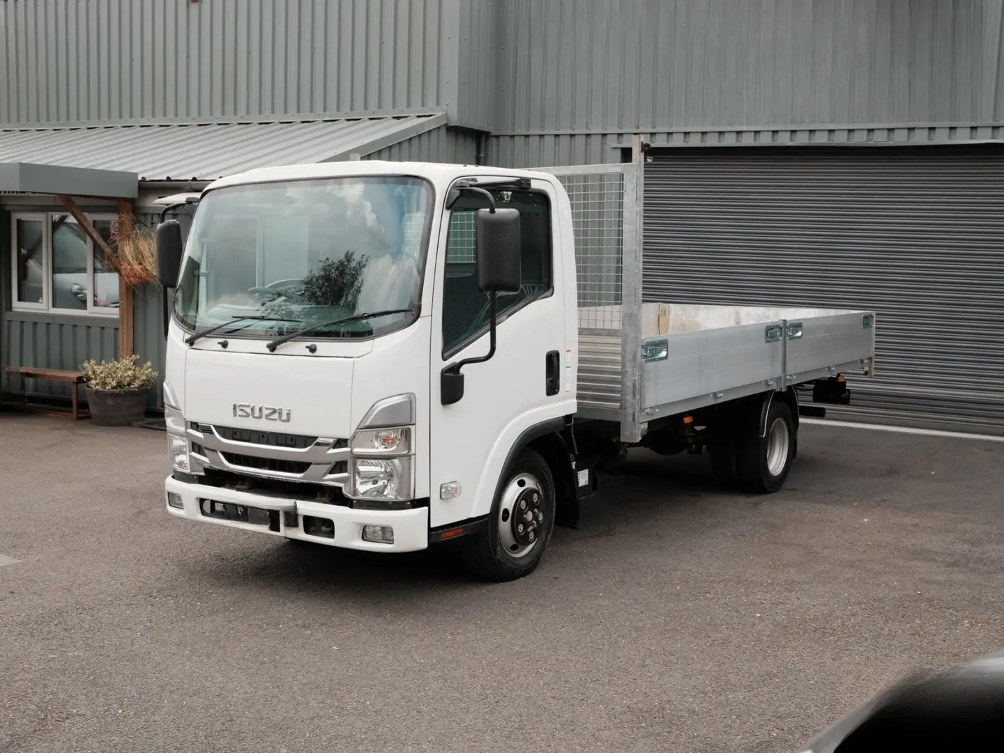 2024 Isuzu Grafter