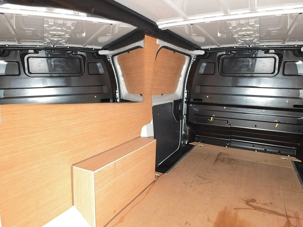 2023 Vauxhall Vivaro, photo 2