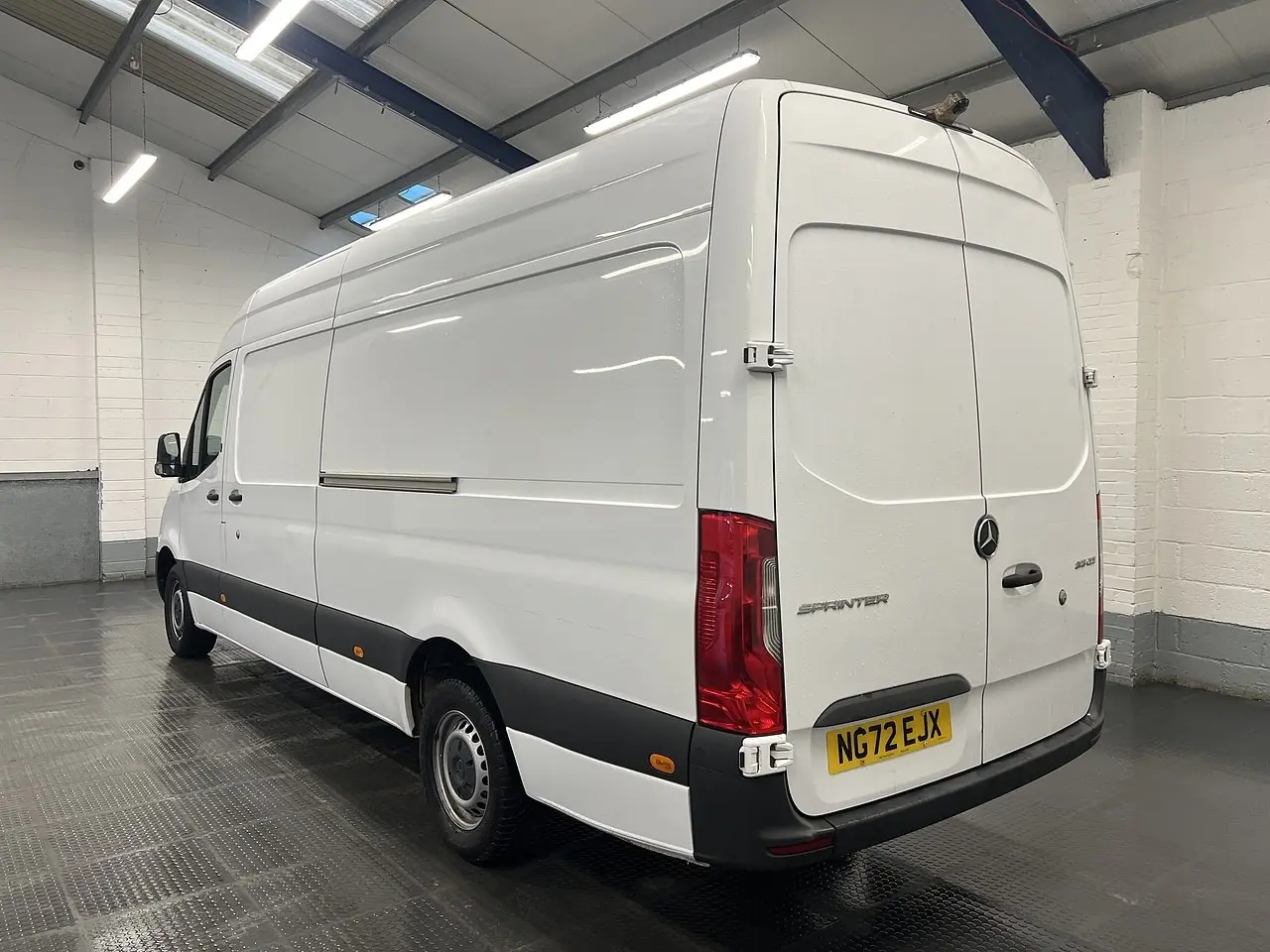 2023 Mercedes-Benz Sprinter, photo 3