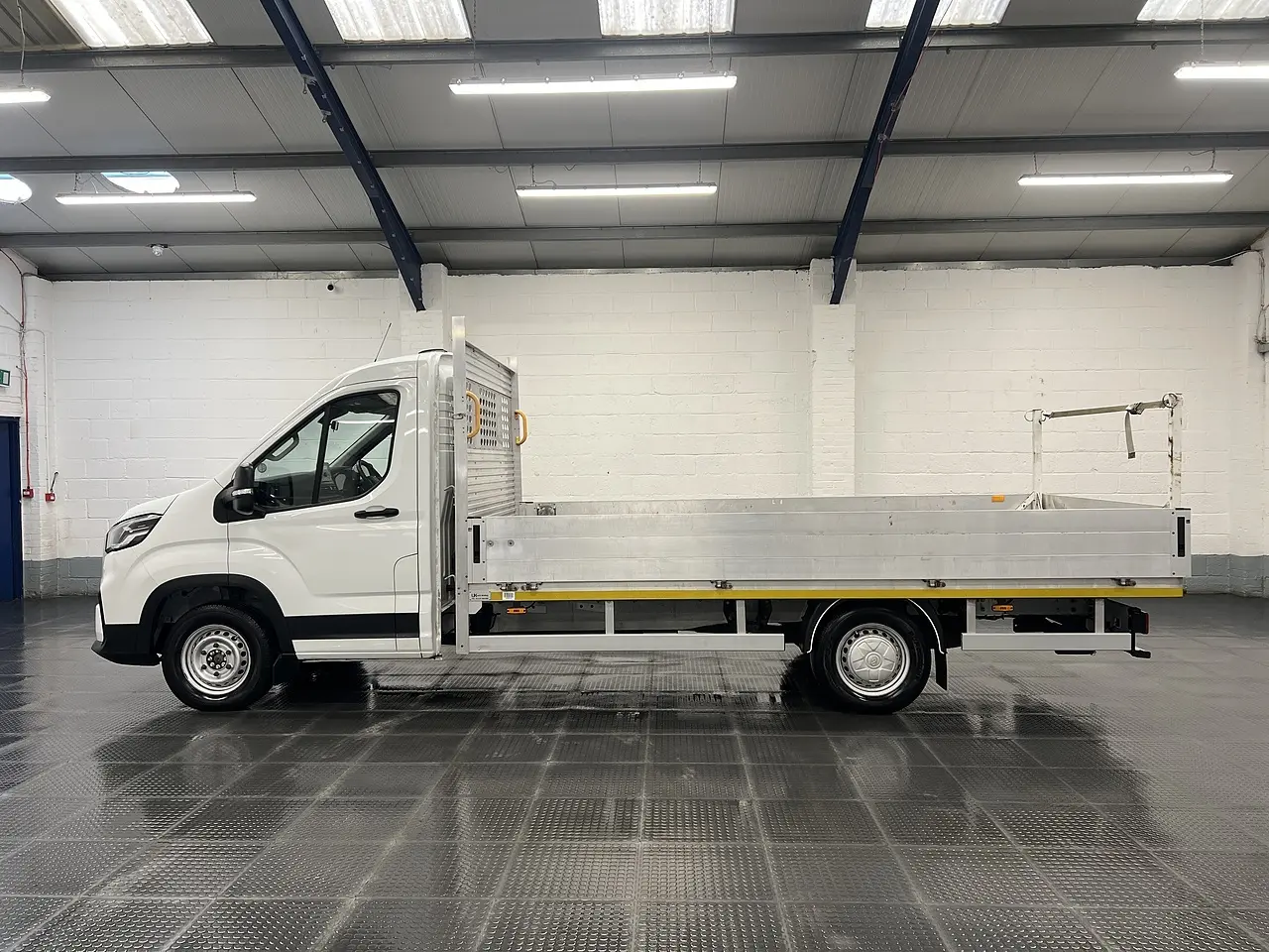 2023 Maxus Deliver 9