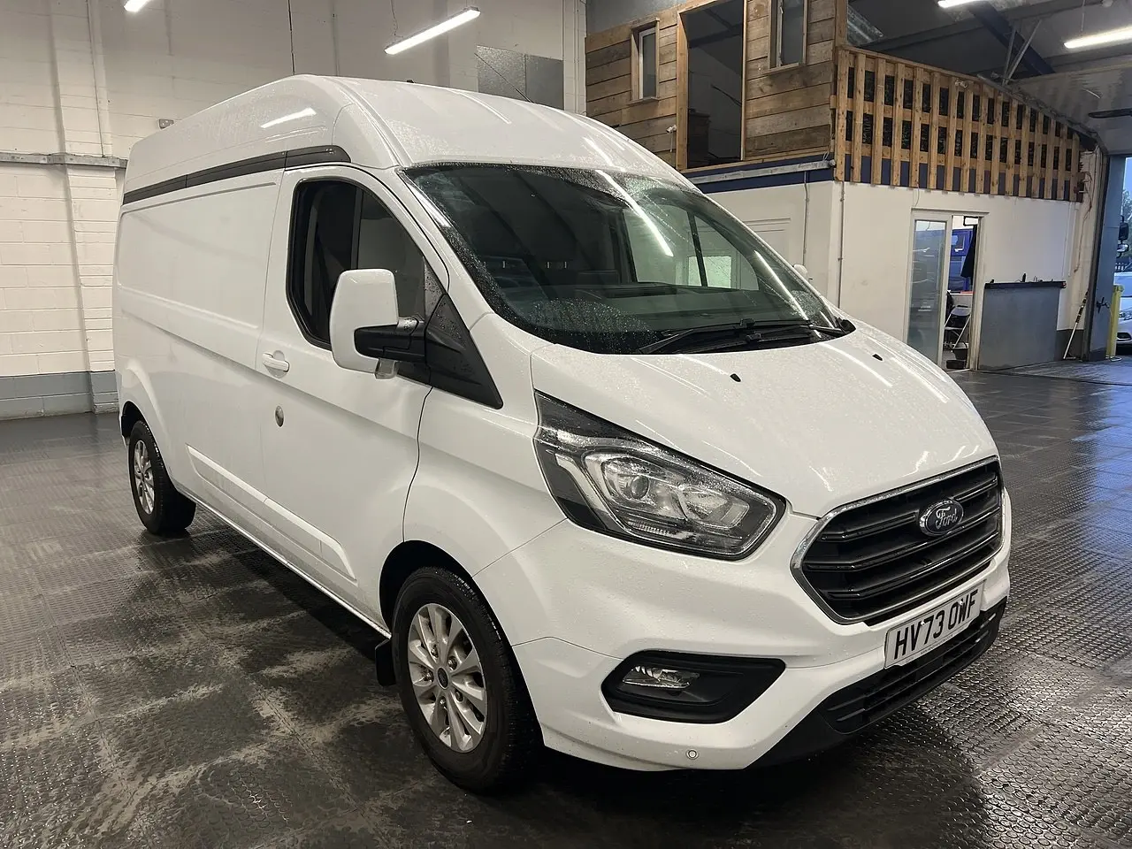 2023 Ford Transit Custom