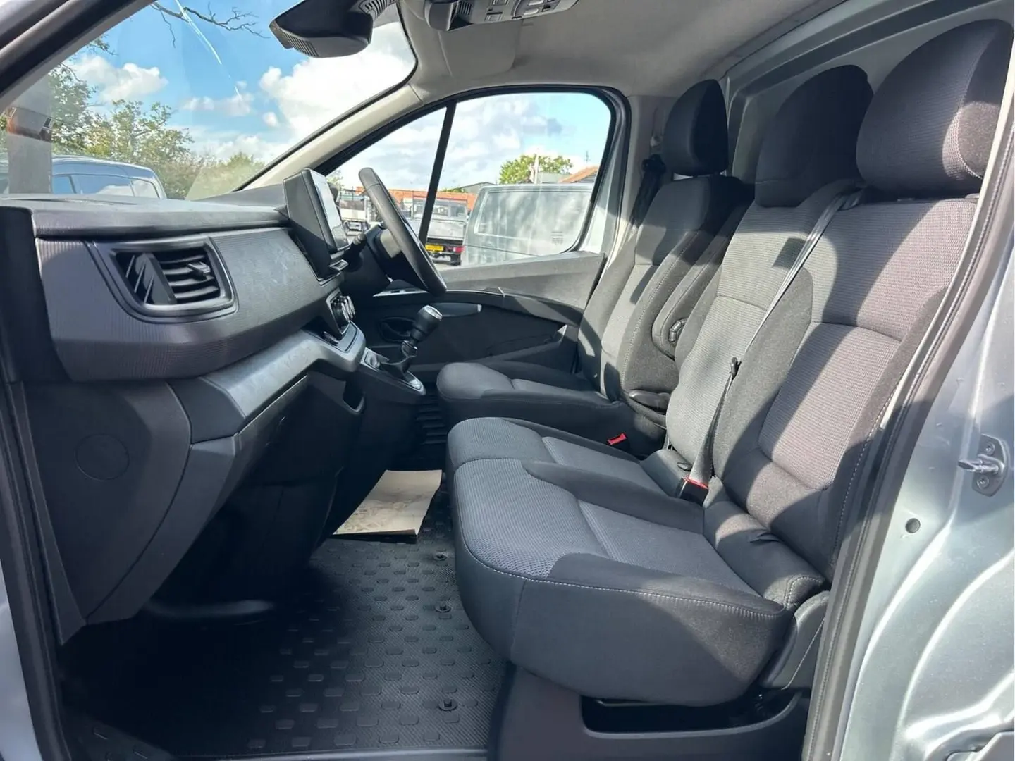 2025 Renault Trafic, photo 7