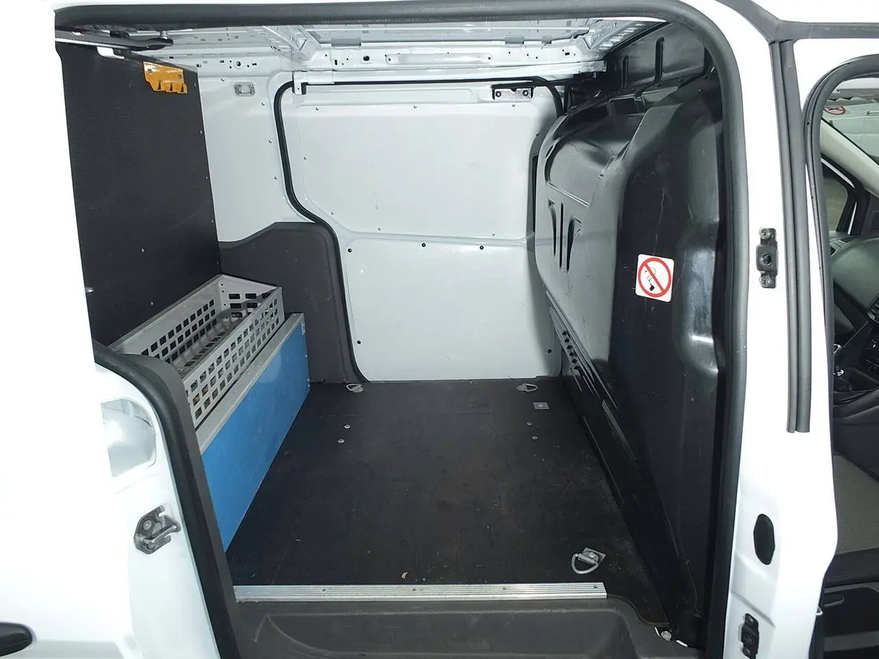 2020 Ford Transit Connect, photo 2