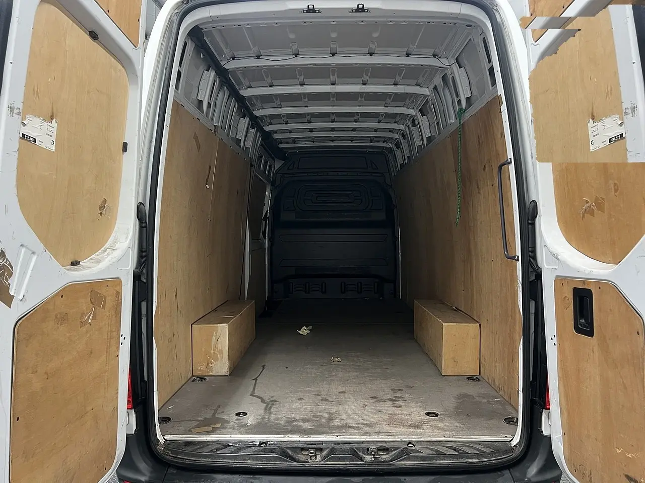 2023 Mercedes-Benz Sprinter, photo 2