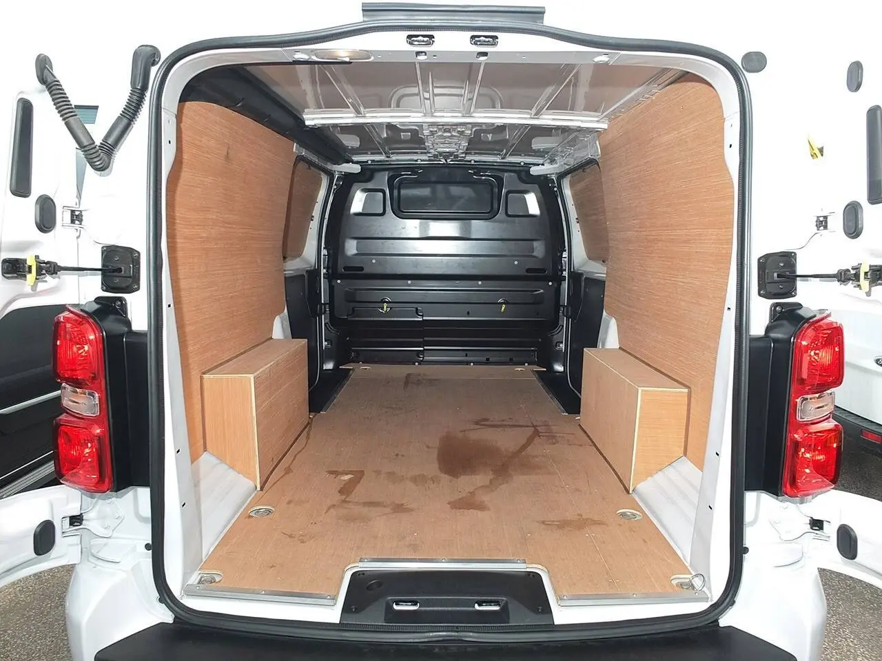 2023 Vauxhall Vivaro, photo 4