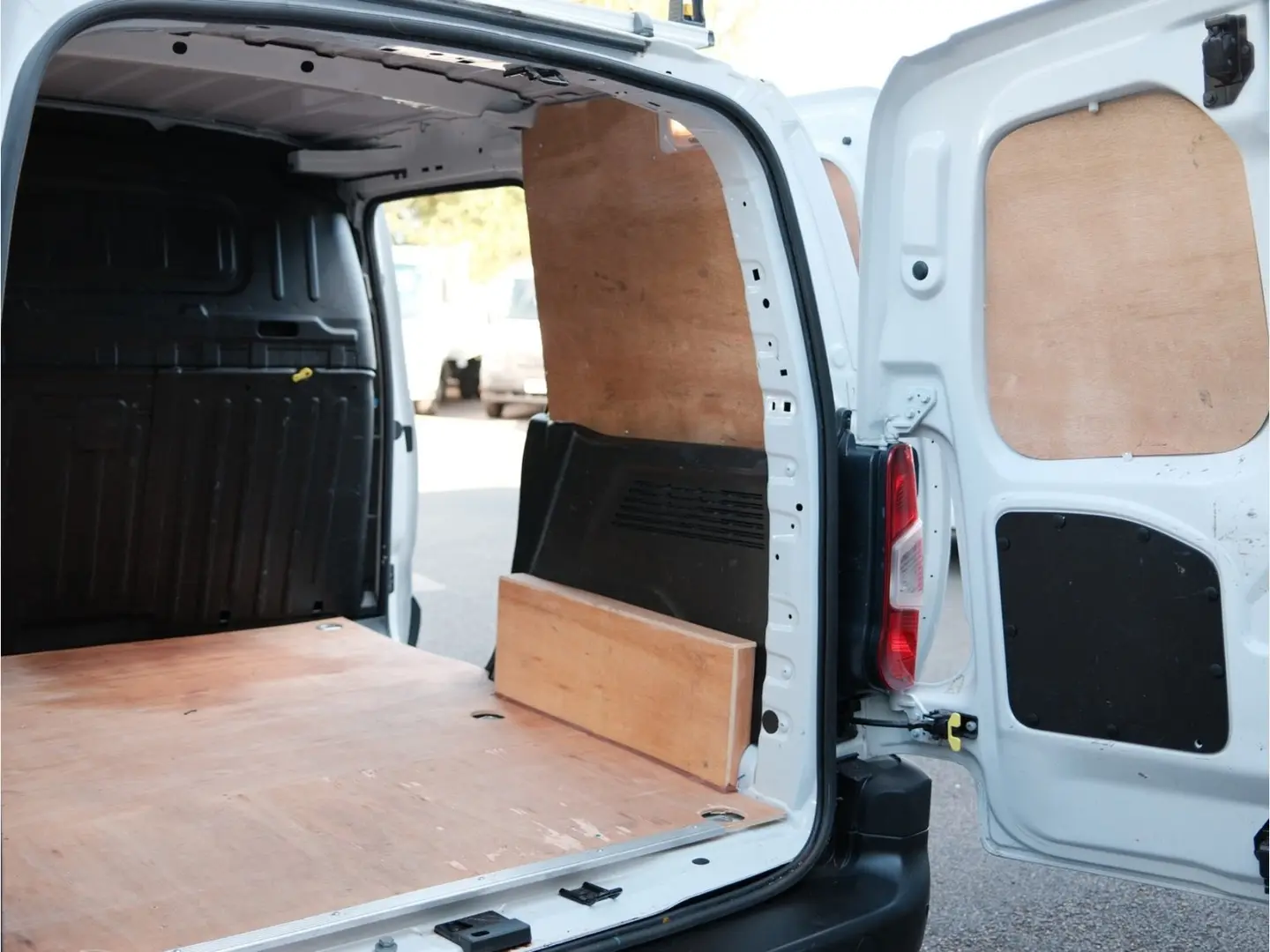 2023 Toyota Proace City, photo 2