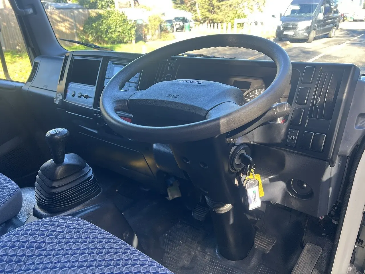 2022 Isuzu Grafter, photo 3
