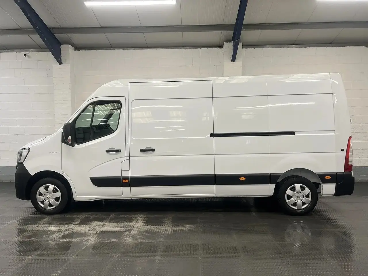 2024 Renault Master