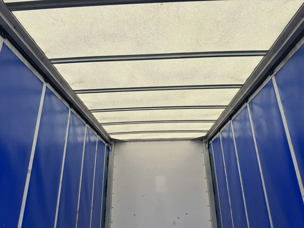 2023 Mercedes-Benz Sprinter, photo 3