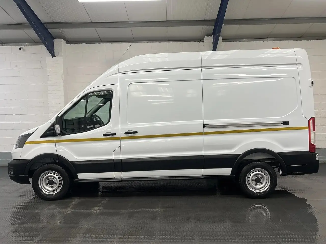 2023 Ford Transit
