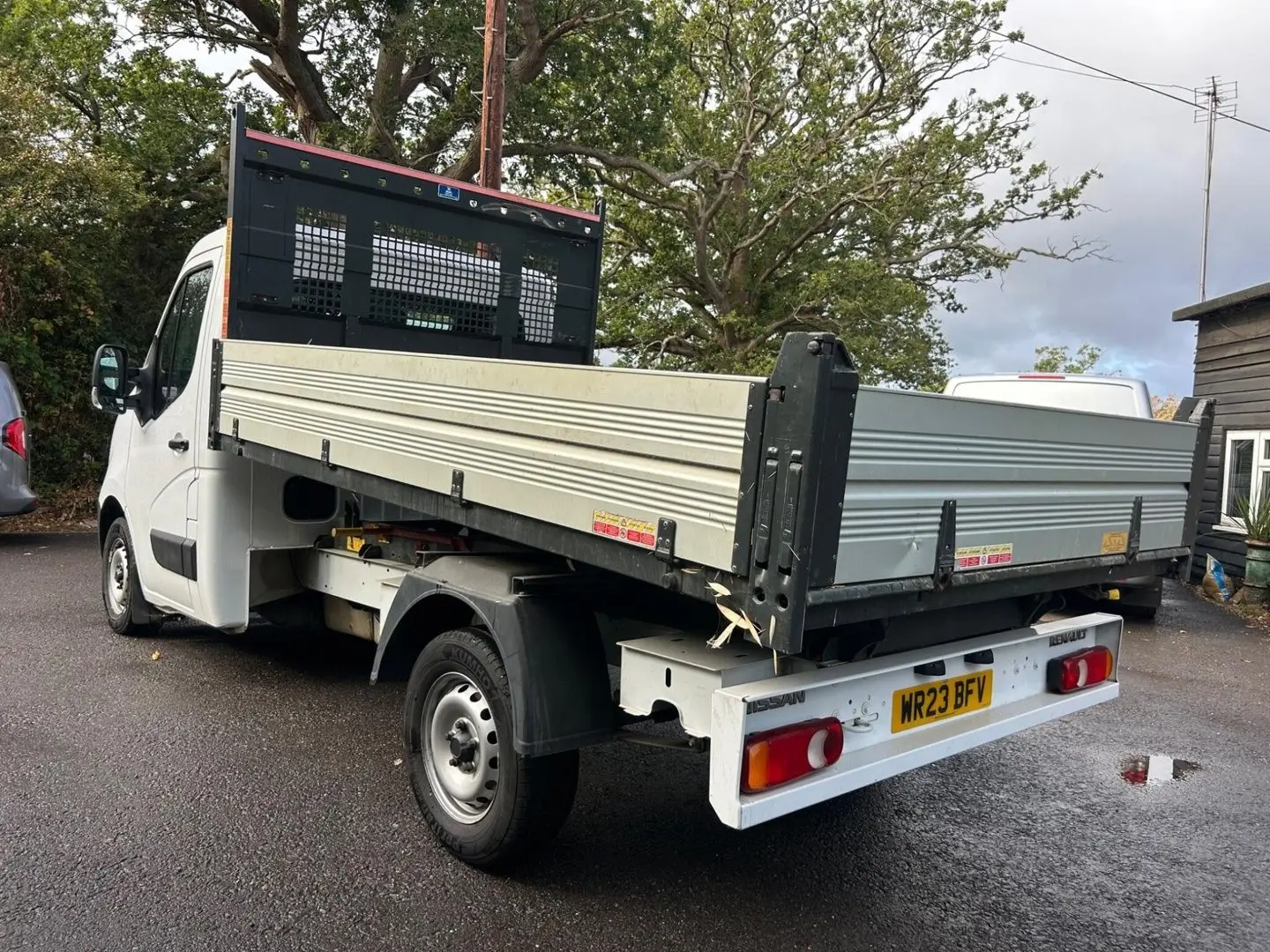 2023 Nissan Interstar, photo 2