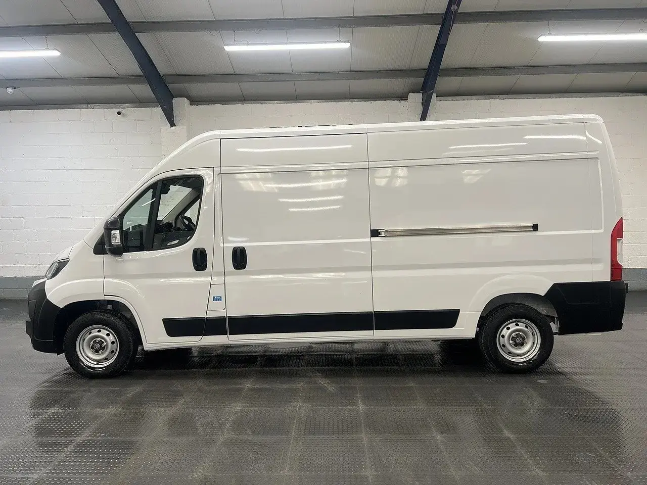 2025 Toyota Proace Max