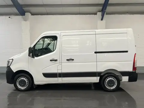 2023 Renault Master